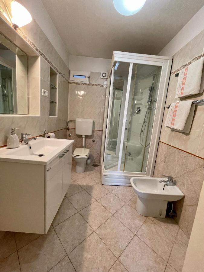 Apartments Matacin With Sea View Abbázia Kültér fotó